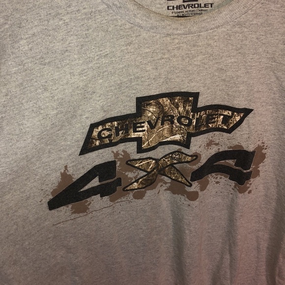 Chevy shirt 4X4 Chevrolet short sleeve shirt size XL camo print outdoor style​​ - Picture 3 of 5